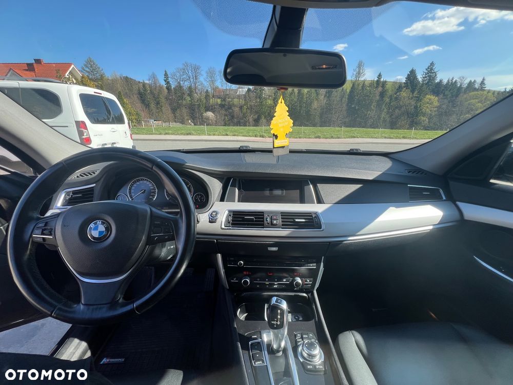 BMW 5GT 530d - 12