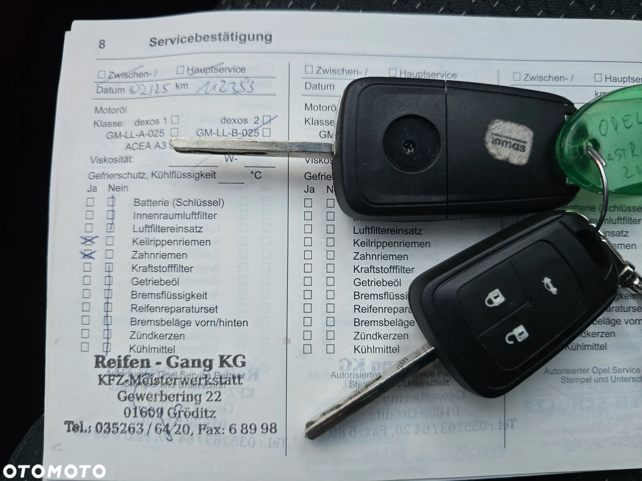 Opel Astra IV GTC 1.6 T Sport - 8