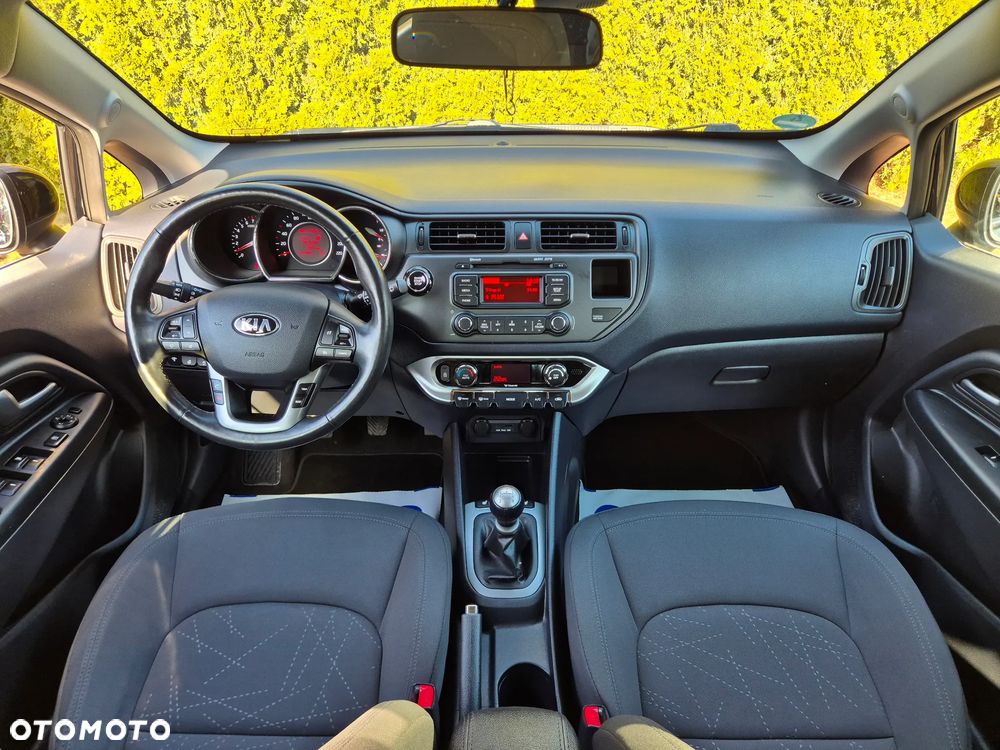 Kia Rio 1.2 Dream-Team Edition - 27