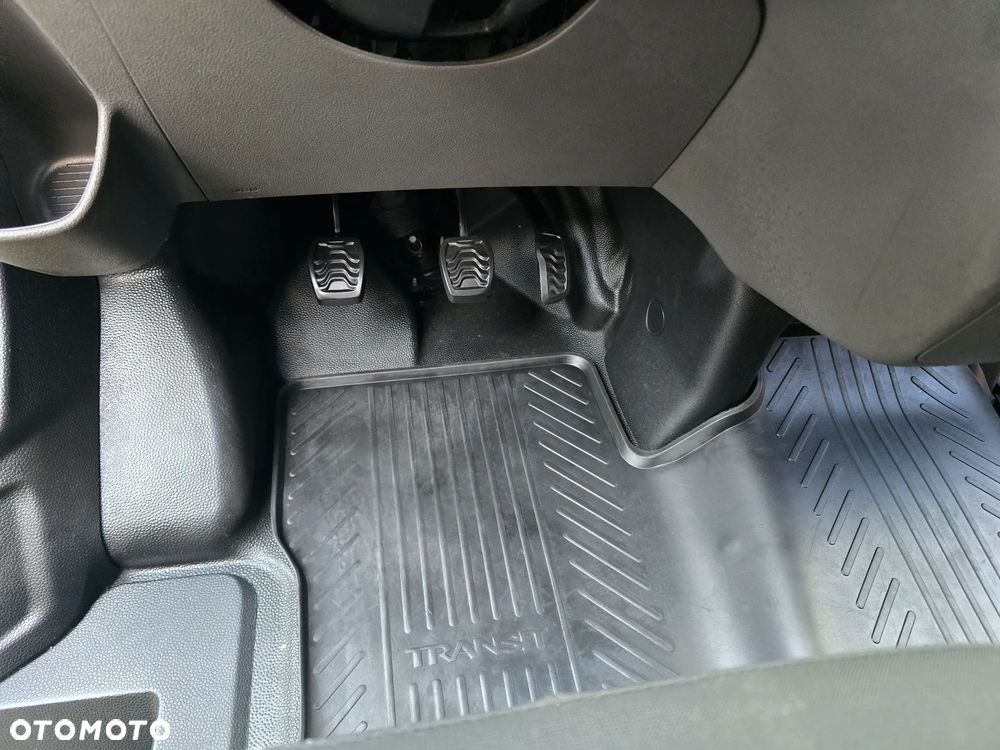 Ford Transit Custom - 30