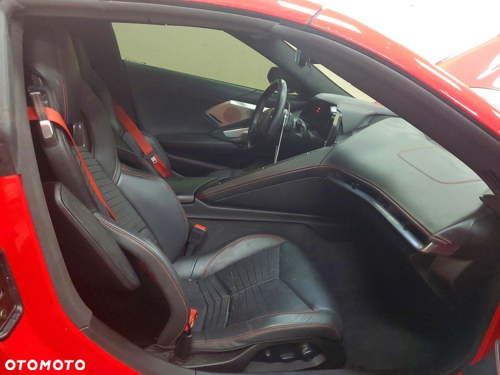 Chevrolet Corvette Stingray 3LT 6.2 V8 Automatik - 10
