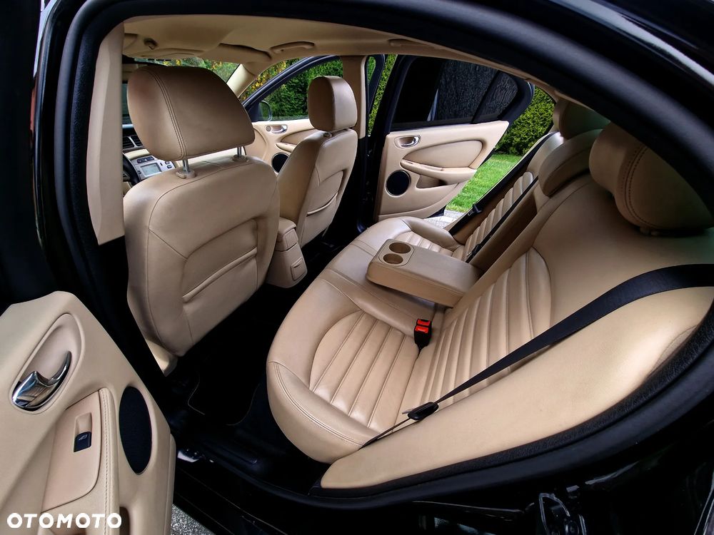 Jaguar X-Type 2.2 D Executive - 6