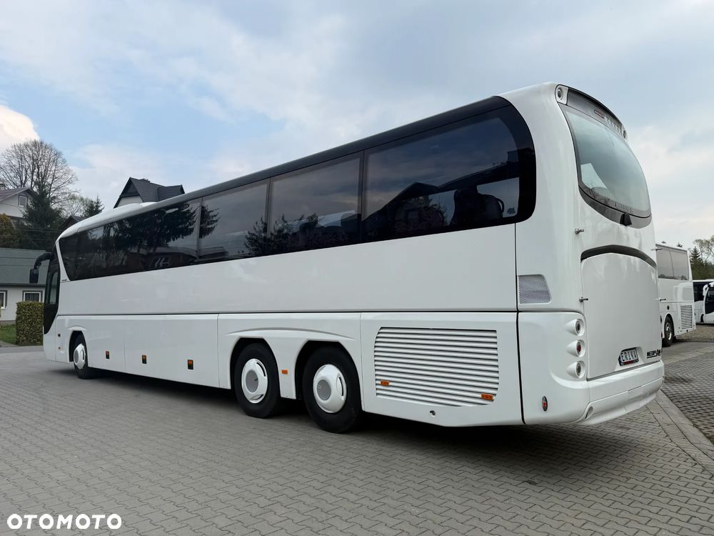 Neoplan Tourliner - 8