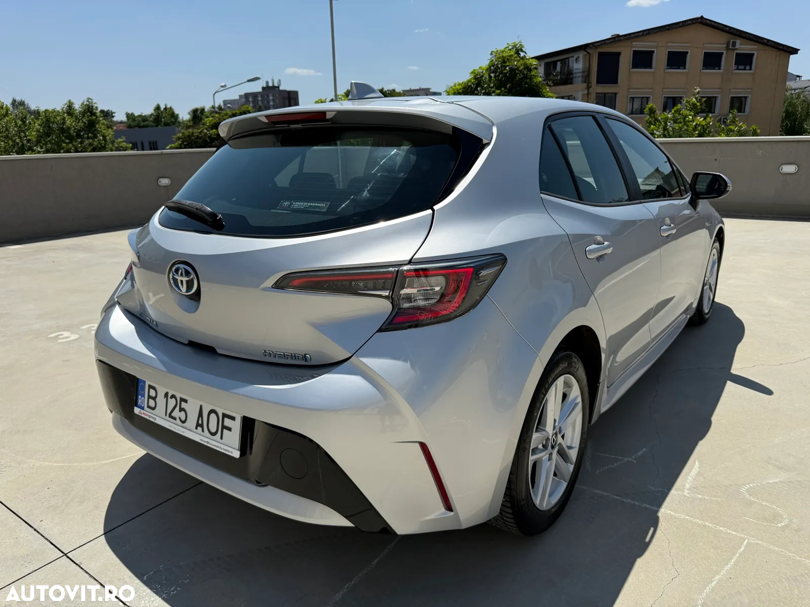Toyota Corolla 1.8 Hybrid Comfort - 4