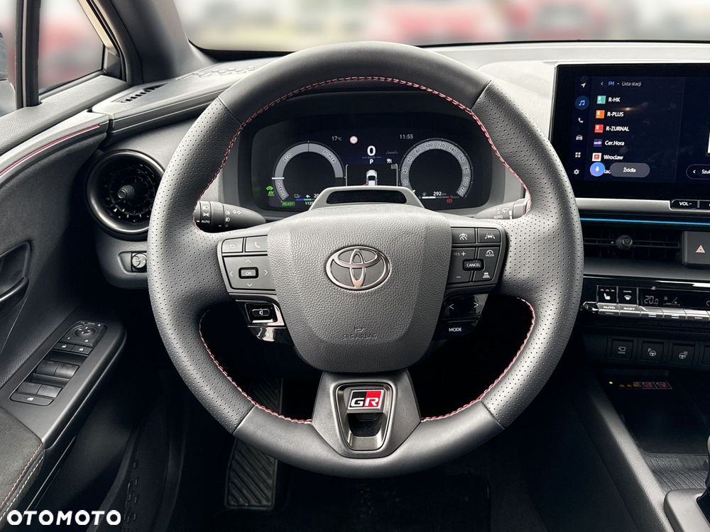 Toyota C-HR - 12