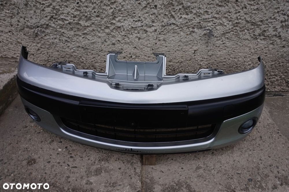 ZDERZAK PRZEDNI NISSAN NOTE E11 06/08r - 1