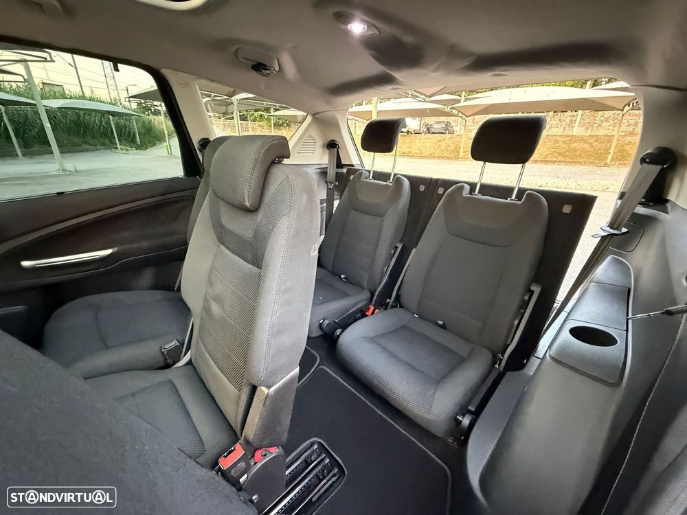 Ford S-Max 2.0 TDCi Titanium 7L Aut. - 18