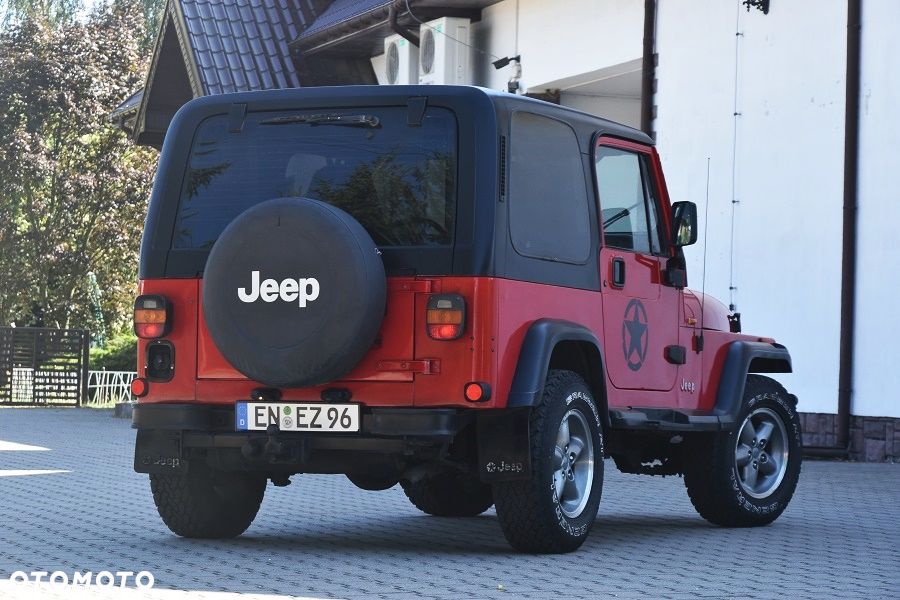 Jeep Wrangler 2.5 Sport - 8