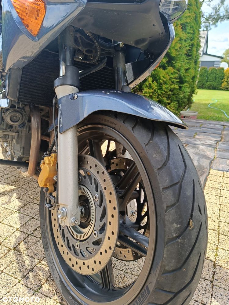 Honda CBF - 3
