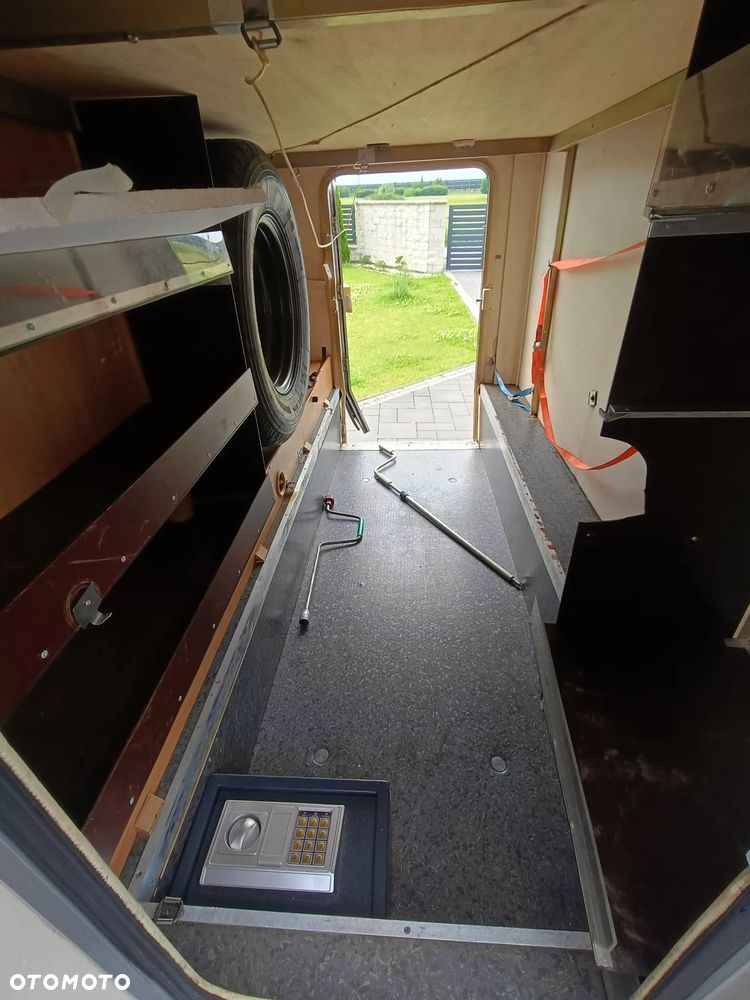 Hymer-Eriba Kamper Integra 2.8 Turbo Diesel Sprowadzony - 10