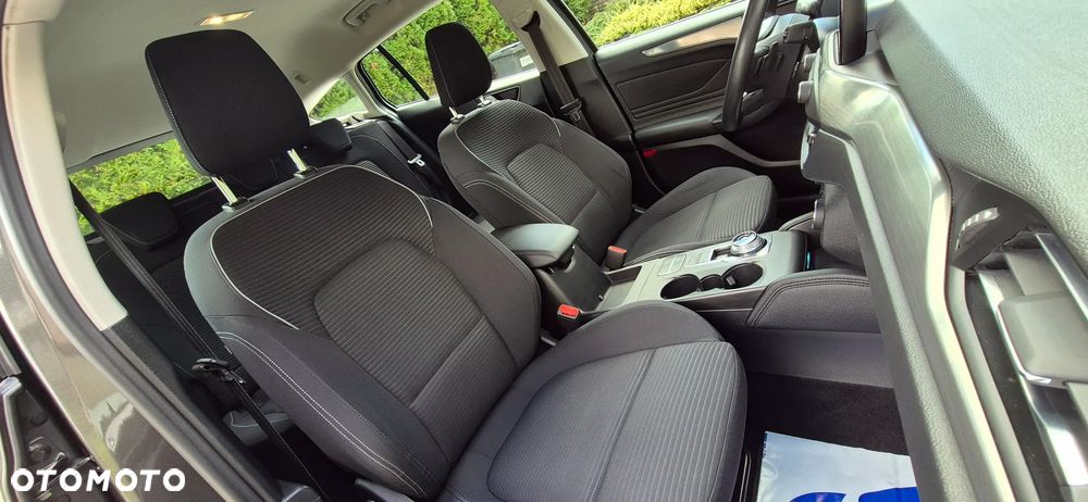 Ford Focus 2.0 EcoBlue Titanium - 12