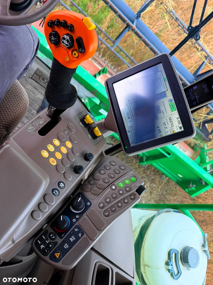 John Deere S660i - 31