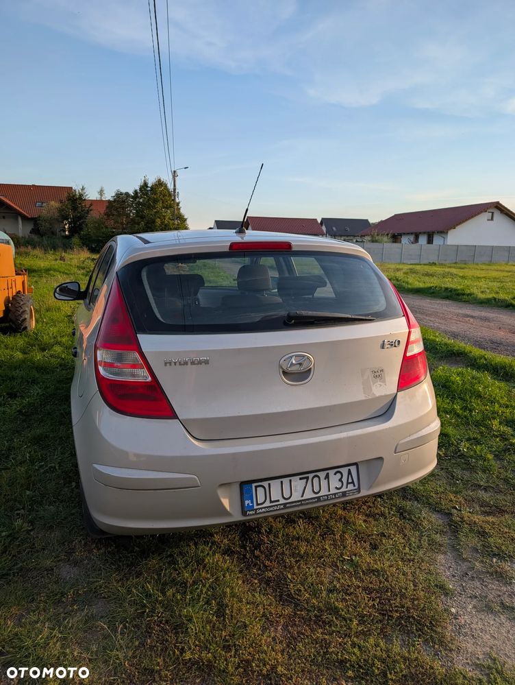 Hyundai I30 2008 photo 2