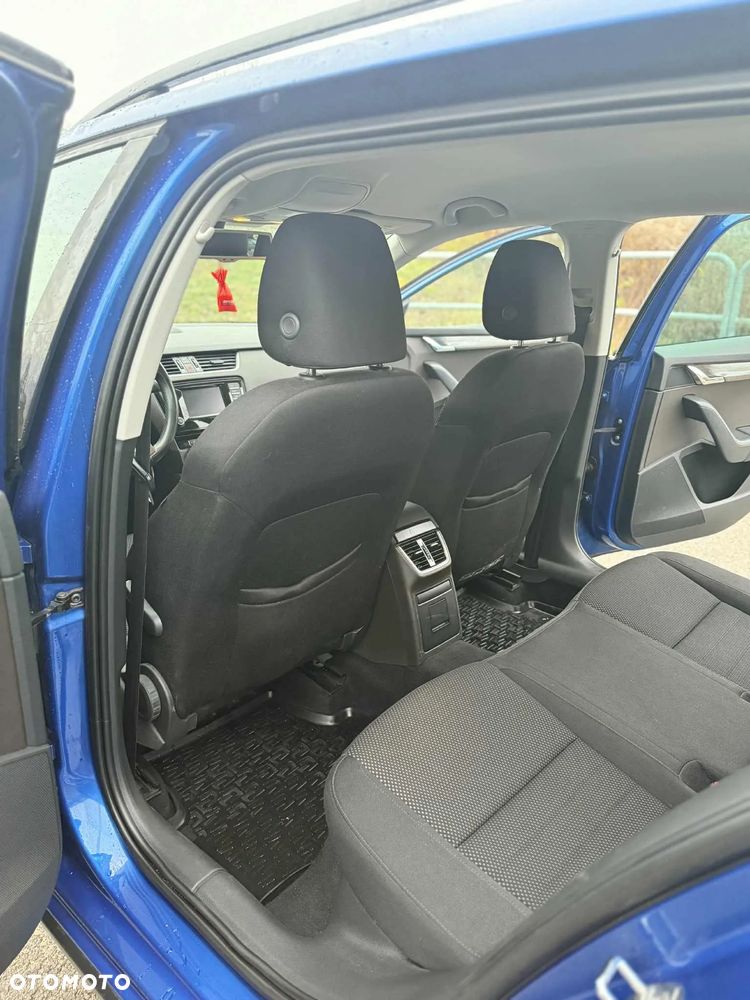 Skoda Octavia Scout 2.0 TDI 4x4 - 8
