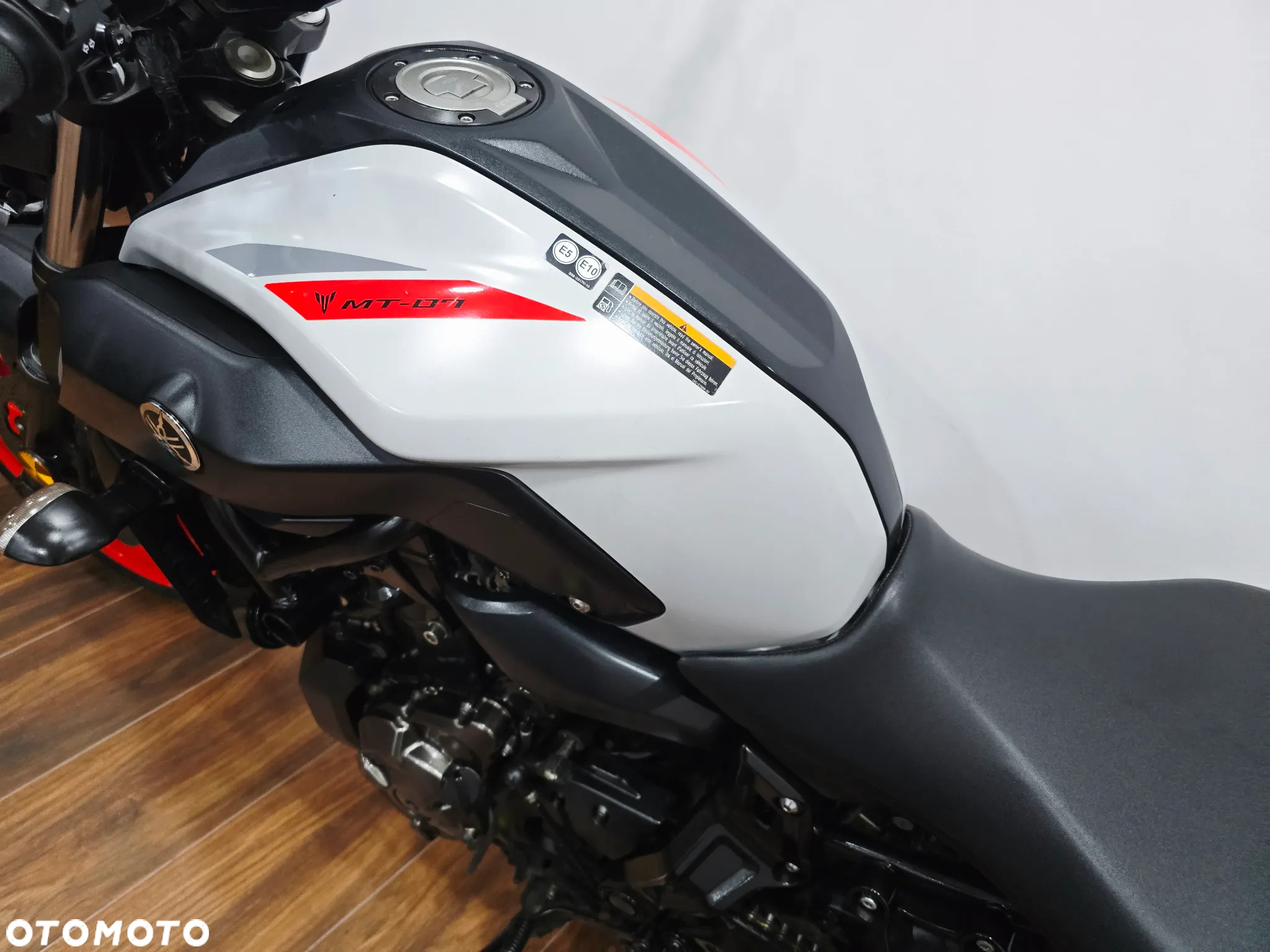 Yamaha MT - 8