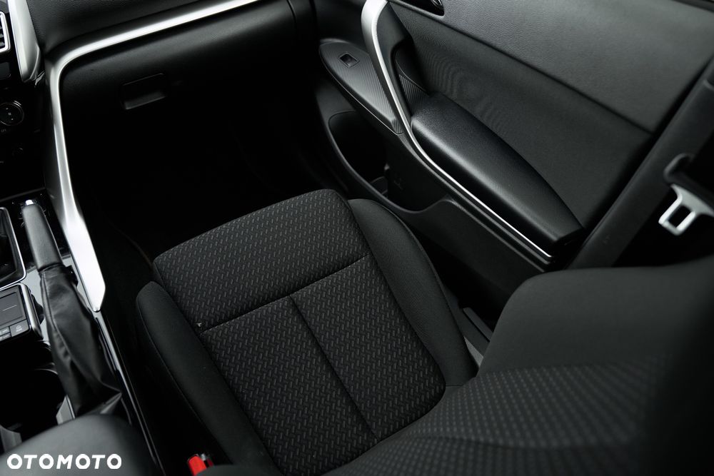 Mitsubishi Eclipse Cross - 25