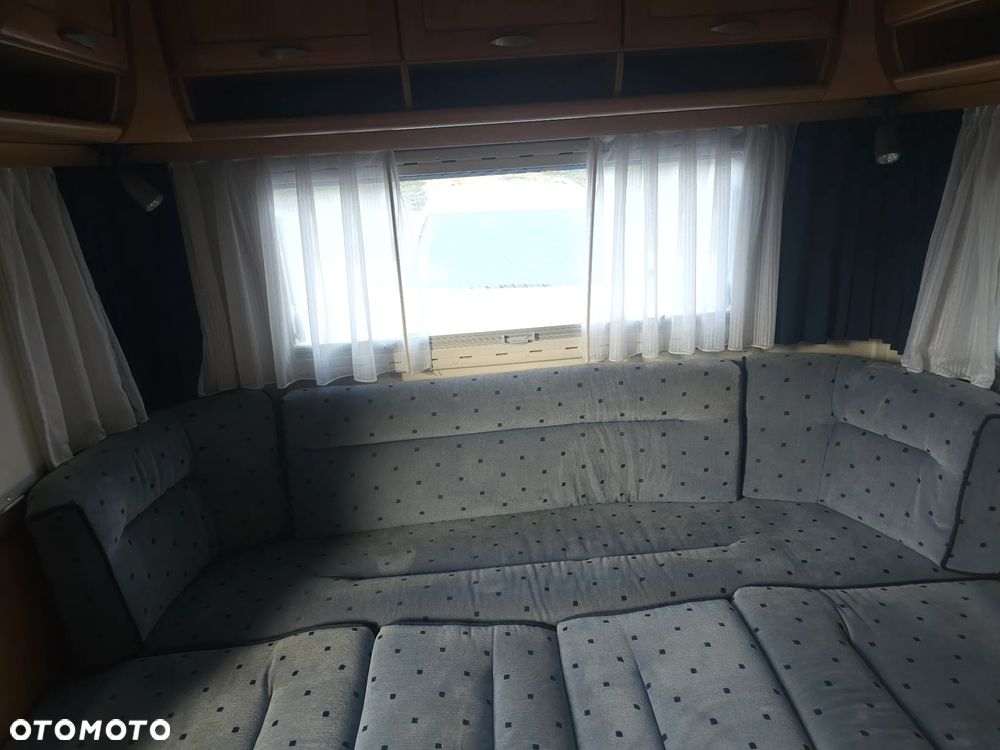 Hymer-Eriba Nova Swing 462A - 33