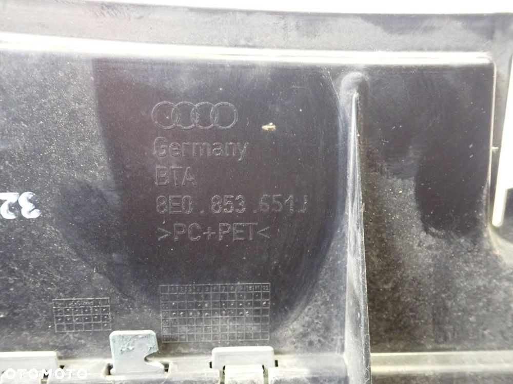 ZDERZAK PRZÓD AUDI A4 B7 - 30