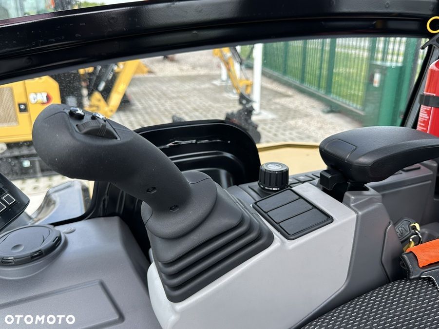 Caterpillar 302.7 CR FABRYCZNIE NOWA ! - 32