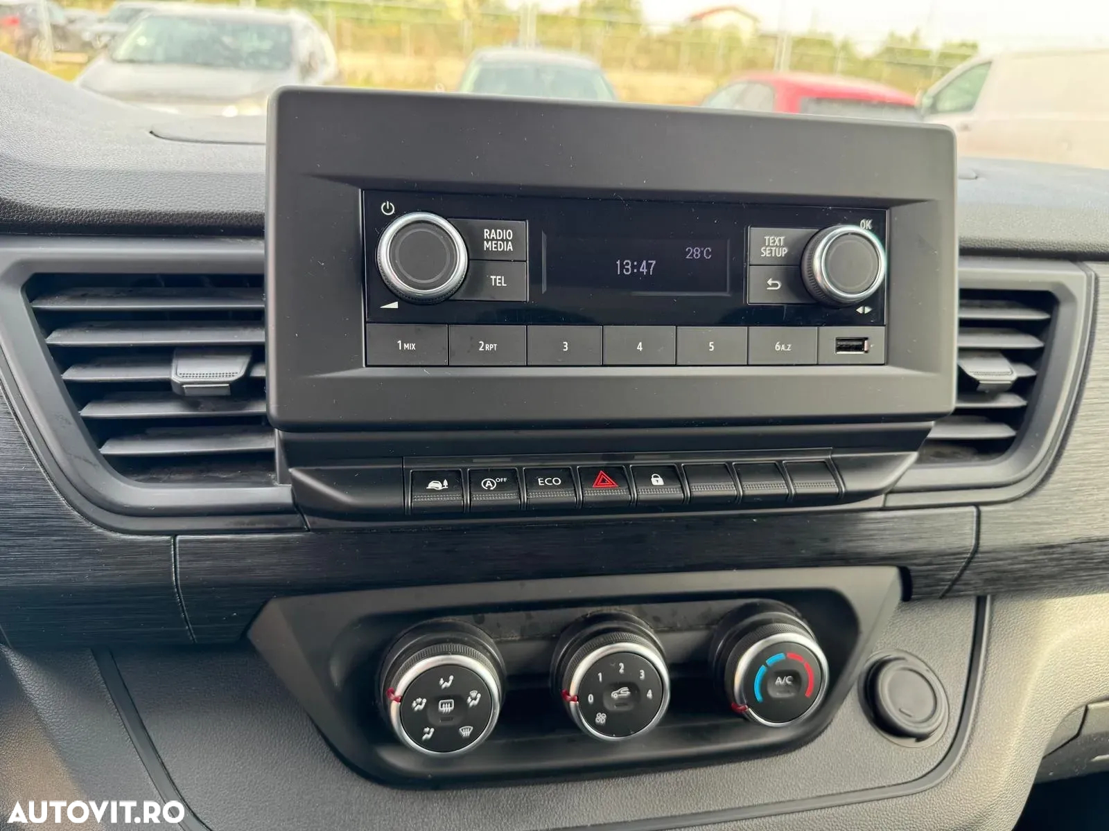 Renault Trafic - 15