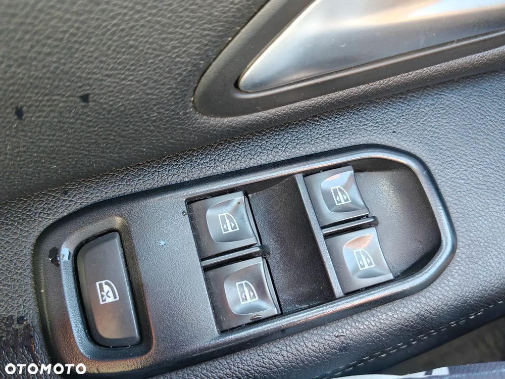 Dacia Duster 1.0 TCe Comfort - 23
