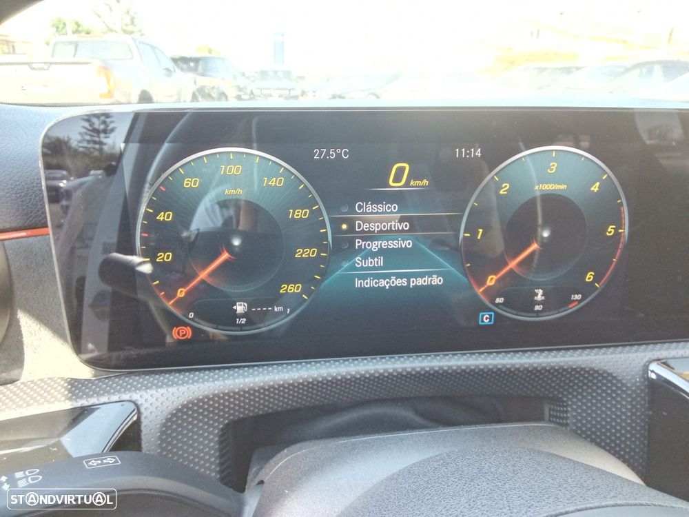 Mercedes-Benz A 180 d AMG Line - 17