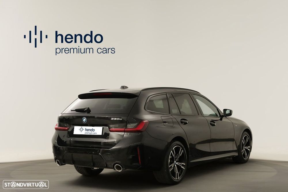 BMW 330 e Edição Desportiva M Auto - 3