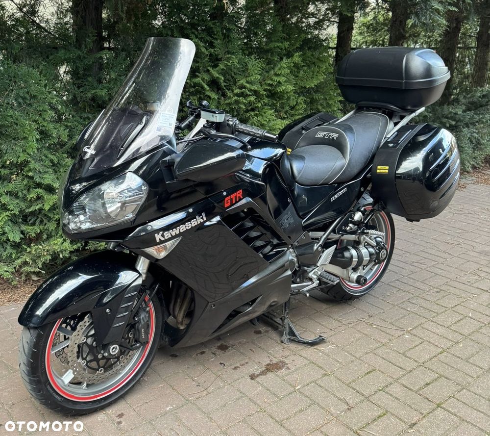 Kawasaki GTR - 11