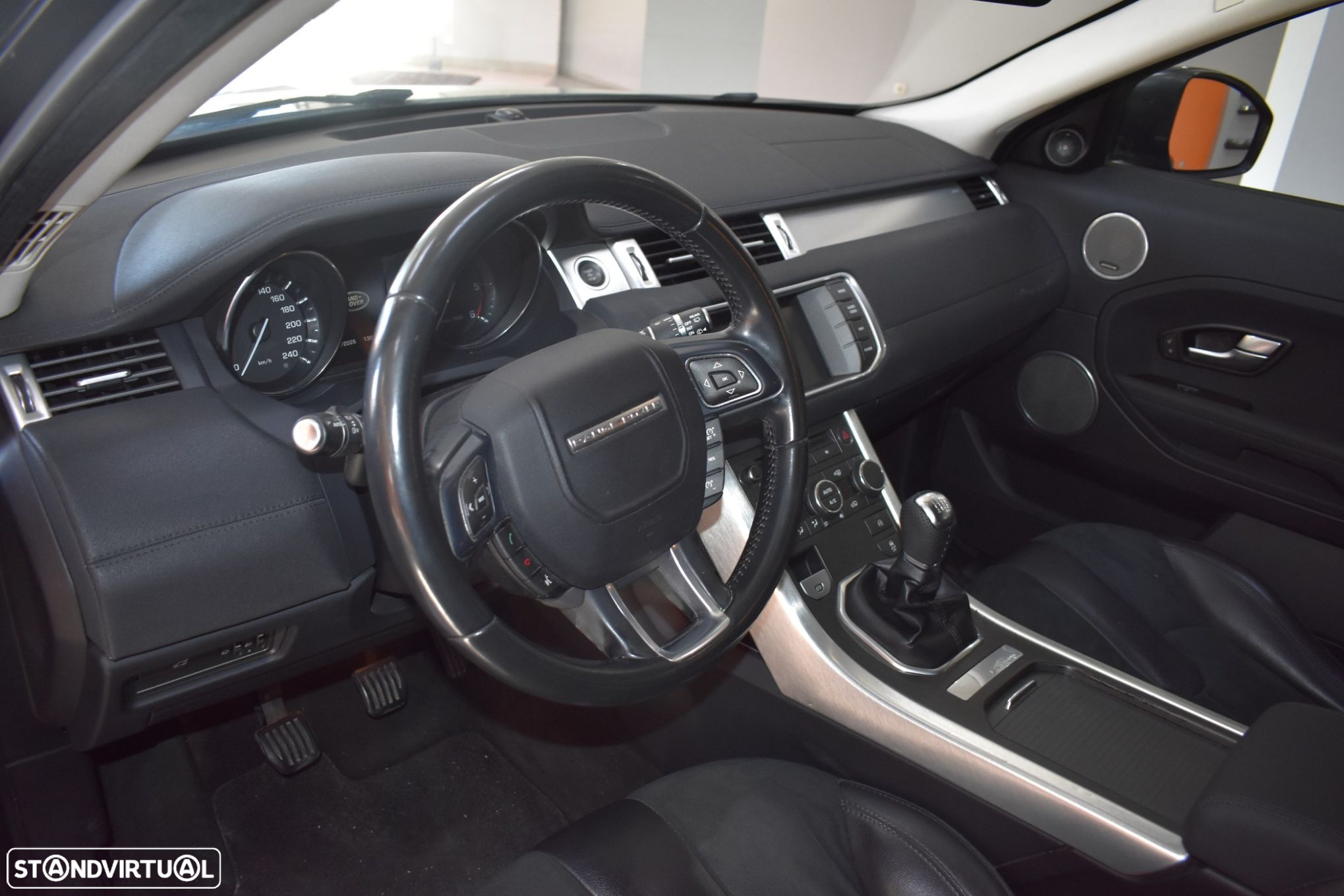 Land Rover Range Rover Evoque 2.2 eD4 Prestige - 24