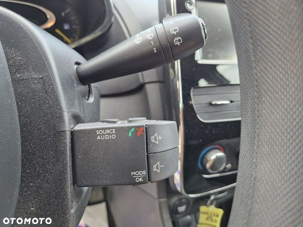 Renault Clio - 14