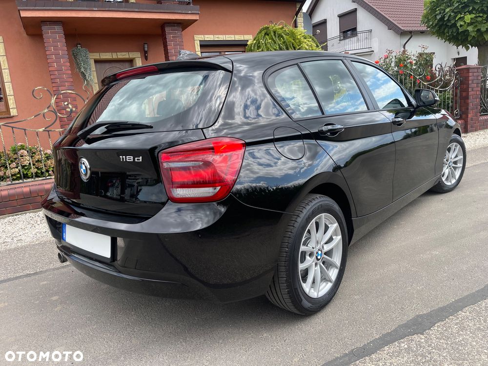 BMW Seria 1 118d DPF Edition Lifestyle - 21