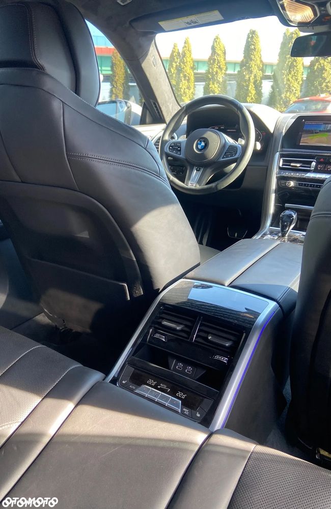 BMW Seria 8 M850i xDrive - 3