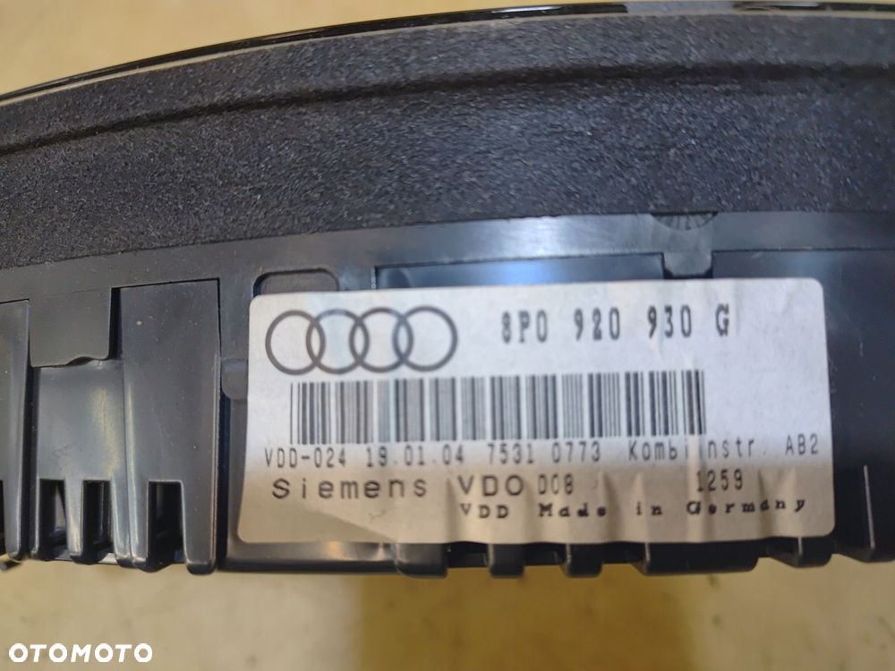 AUDI A3 8P LICZNIK ZEGAR 8P0920930G - 5