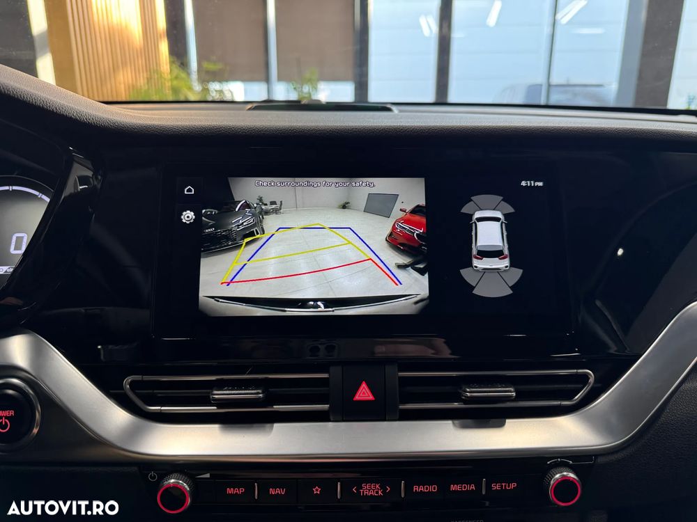 Kia Niro e-Niro 100 kW Vision - 23