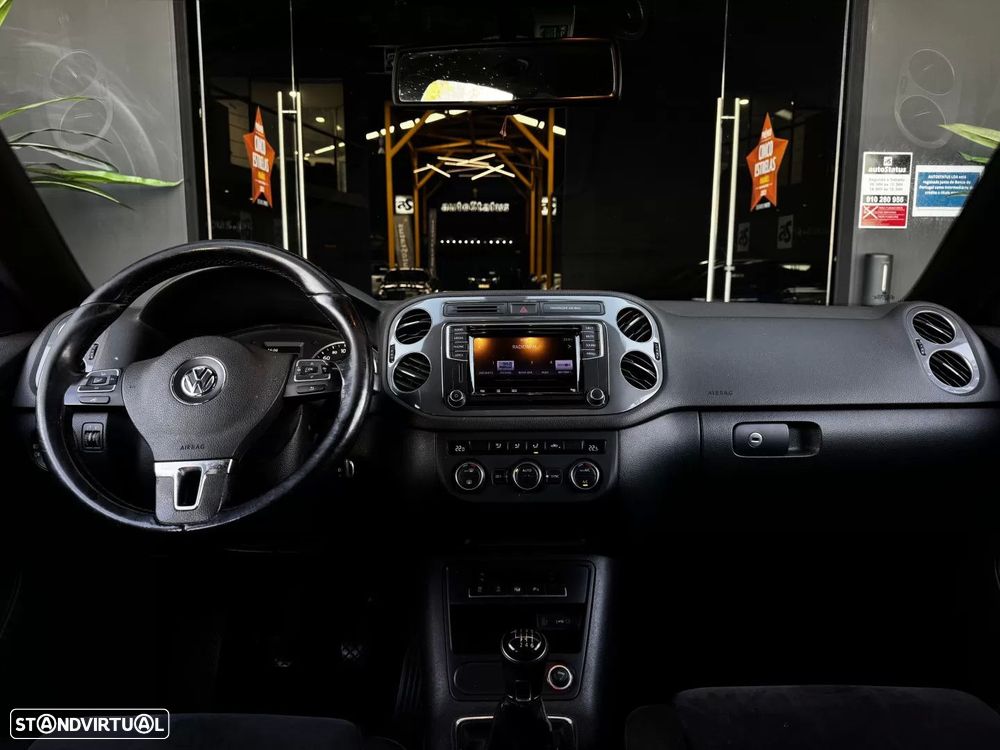 VW Tiguan 2.0 TDi Cup BlueMotion - 17