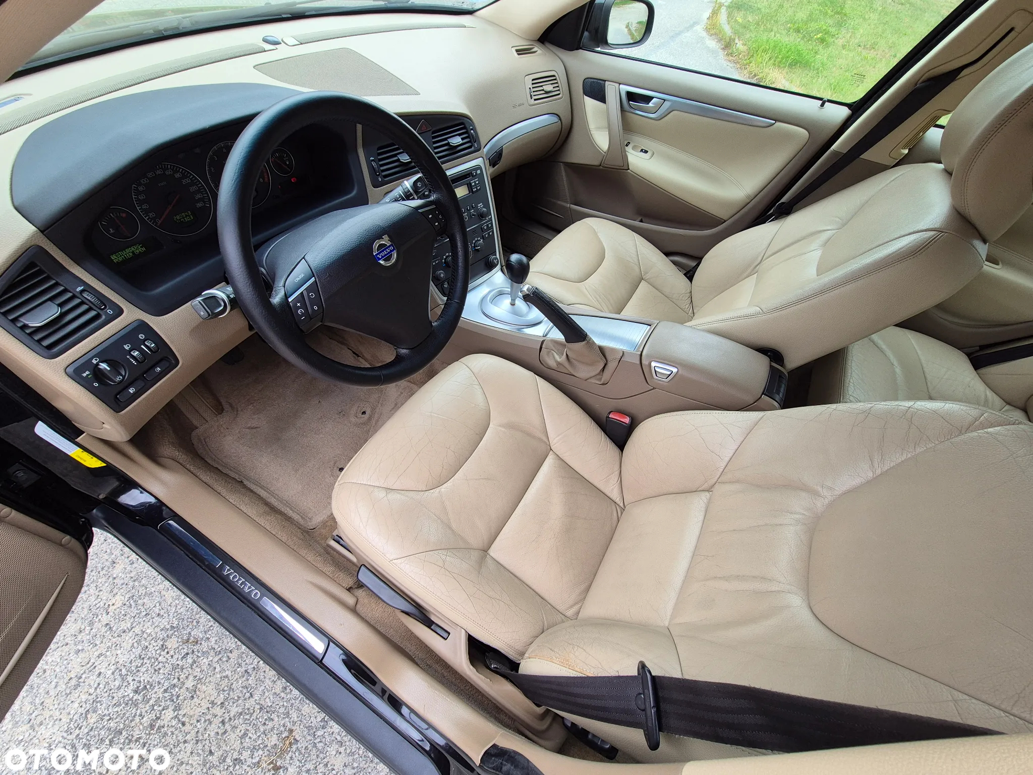 Volvo S60 2.4 Summum - 6