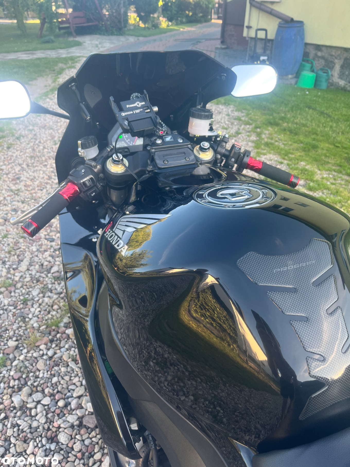 Honda CBR - 8