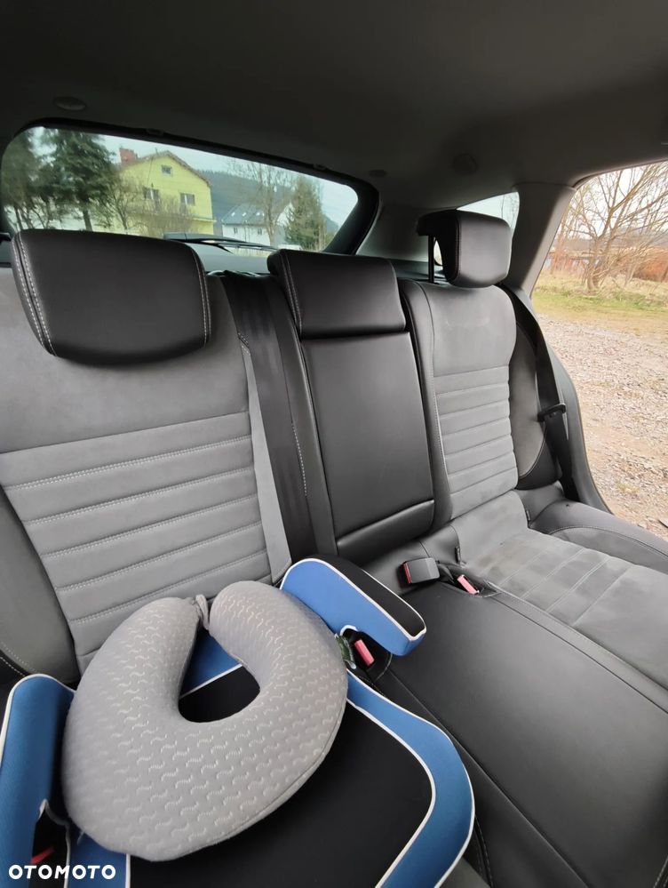 Renault Laguna 2.0 DCi FAP GT - 13