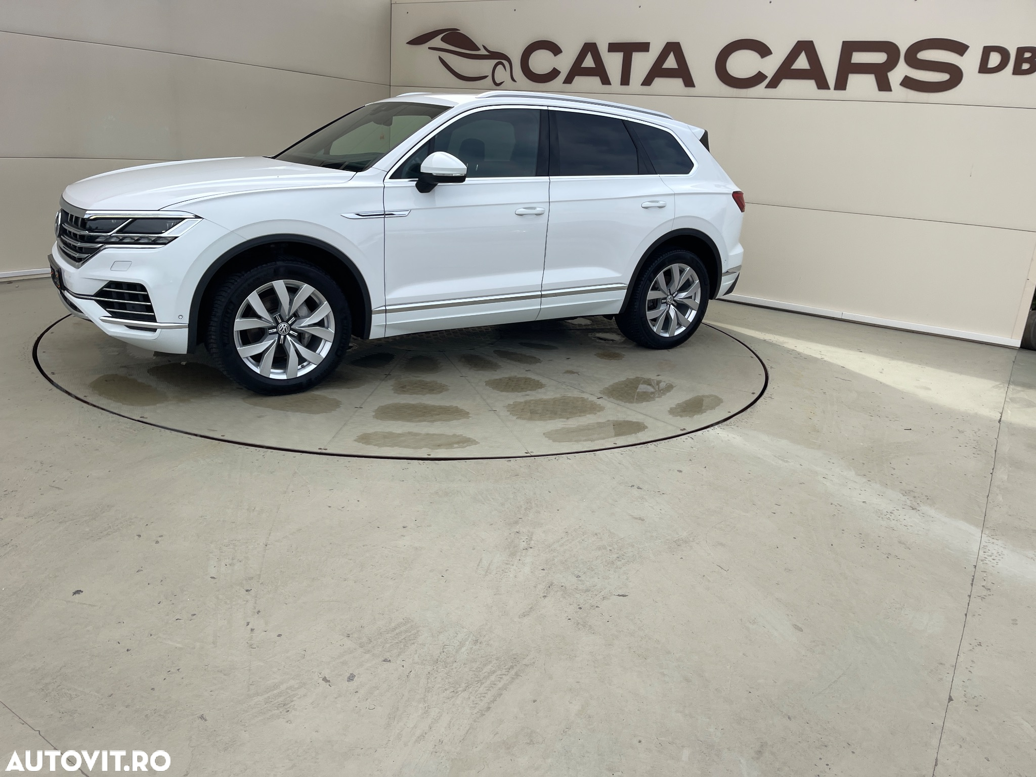 Volkswagen Touareg 3.0 V6 TDI 4Motion DPF Automatik Elegance - 5