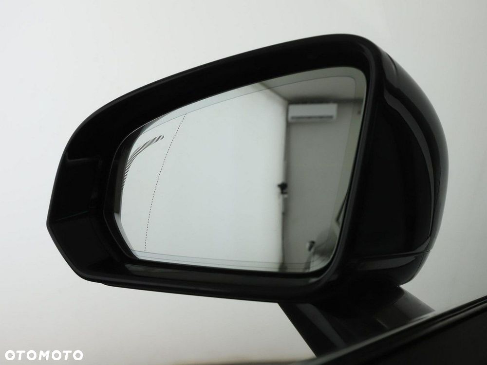 Volvo S90 B5 D AWD Geartronic Momentum Pro - 37