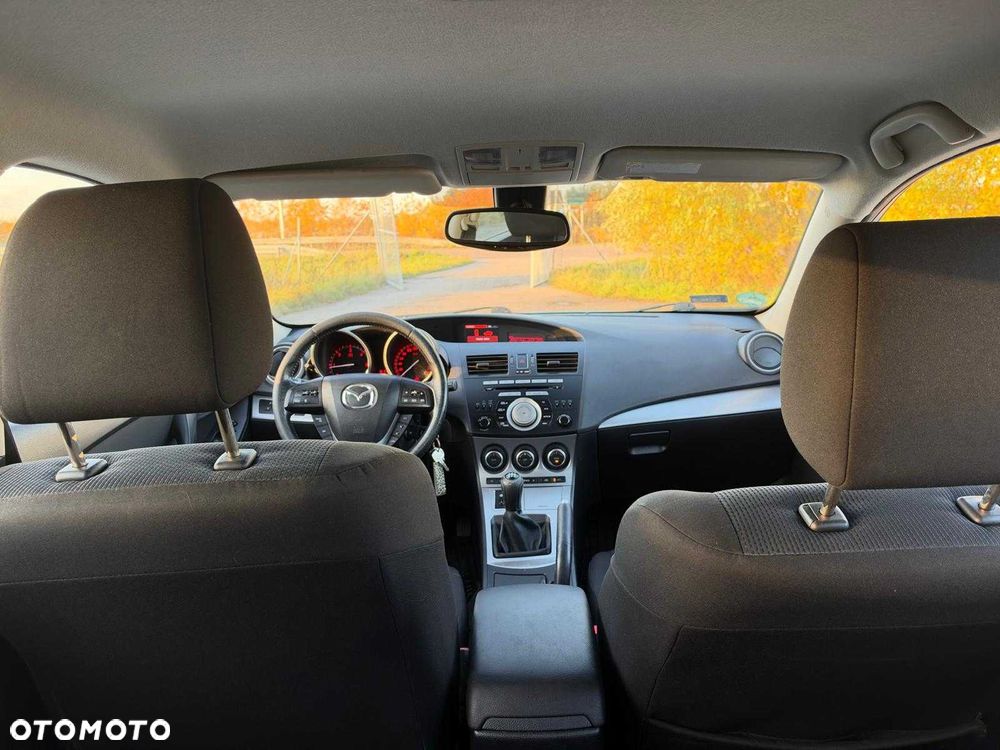 Mazda 3 - 7