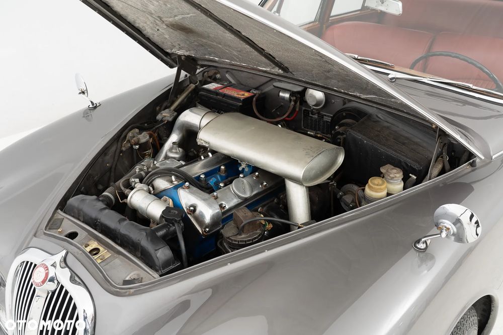 Jaguar S-Type - 5
