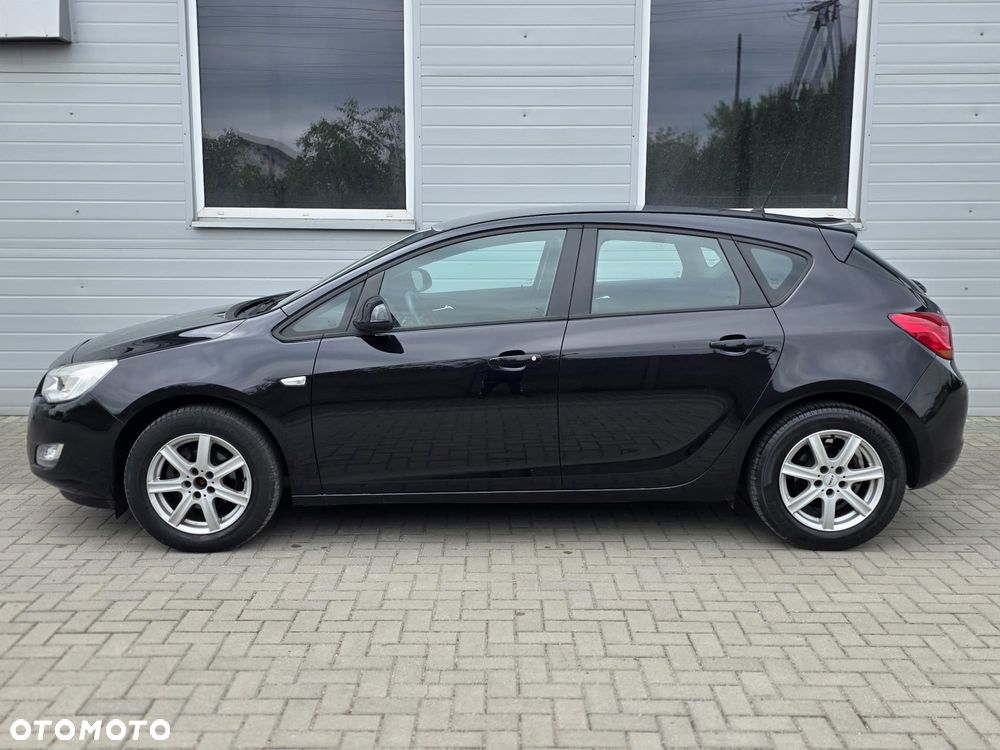 Opel Astra 1.4 Essentia - 10