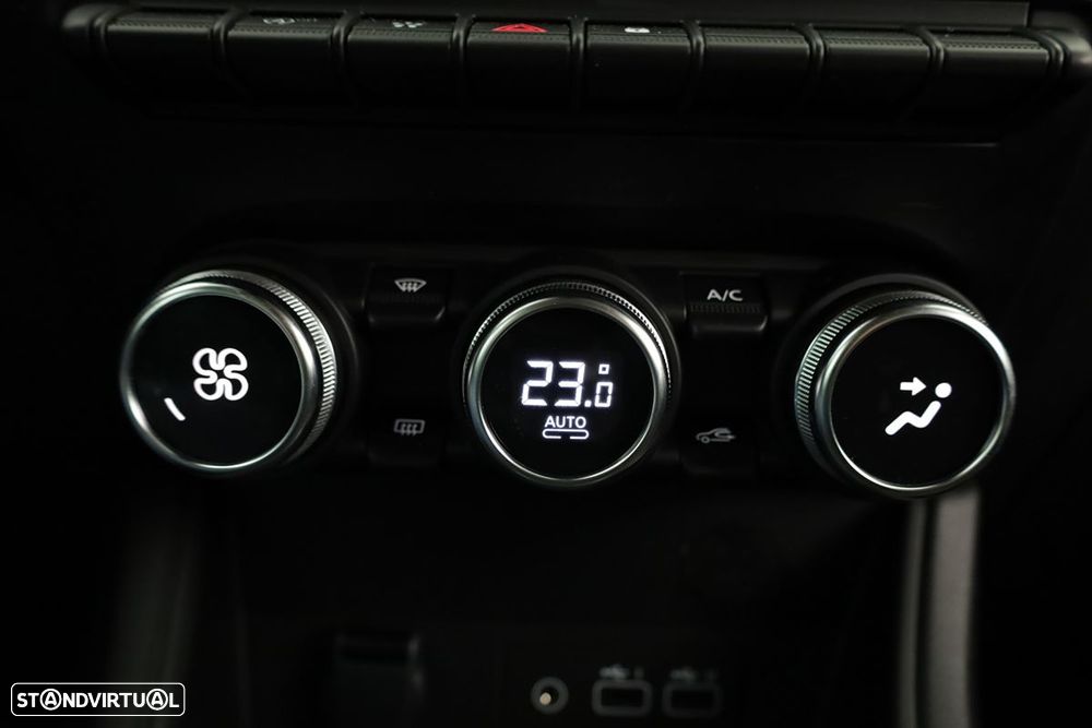 Renault Captur 1.0 TCe Techno Bi-Fuel - 12