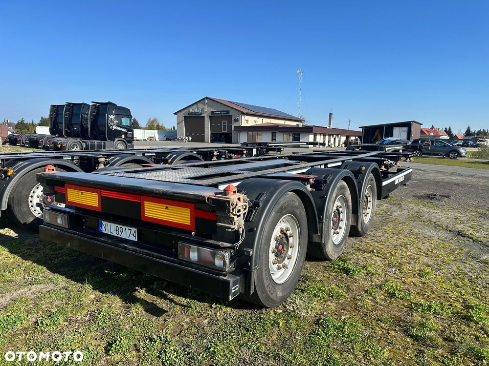 CIMC SC03 40R z rozsuwem tylnym - 3