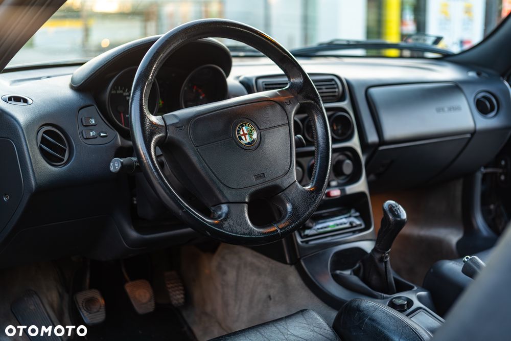Alfa Romeo GTV - 8