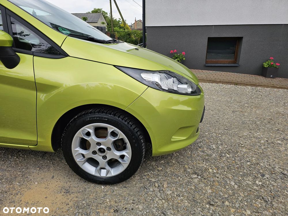 Ford Fiesta - 27