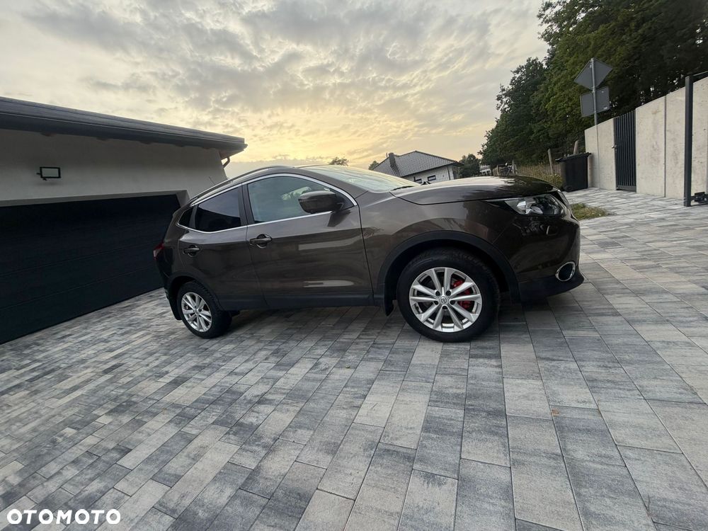 Nissan Qashqai 1.2 DIG-T Tekna EU6 - 17