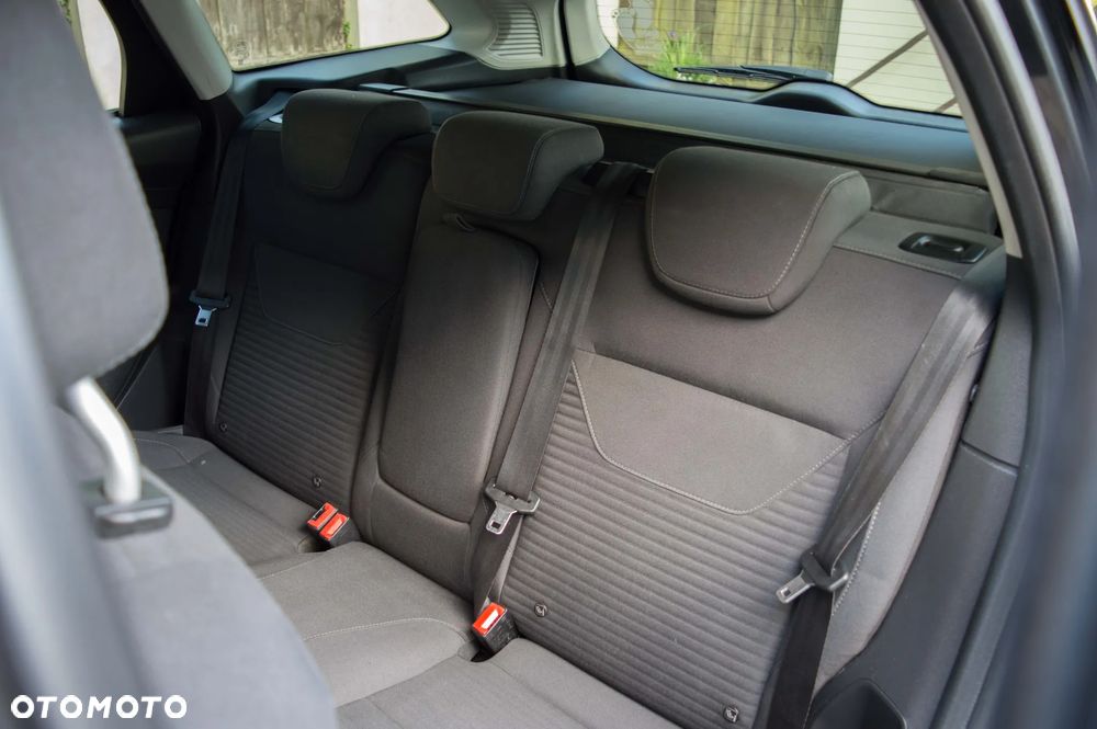 Ford Focus 1.6 TDCi DPF Start-Stopp-System Titanium - 27