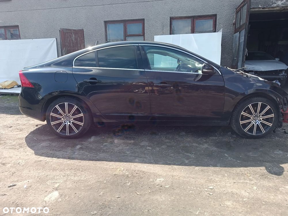 KOŁA ZIMOWE VOLVO S60 S80 V60 V70 XC60 FELGA ALUMINIOWA R18" 8J 5X108 ET55 31400830
